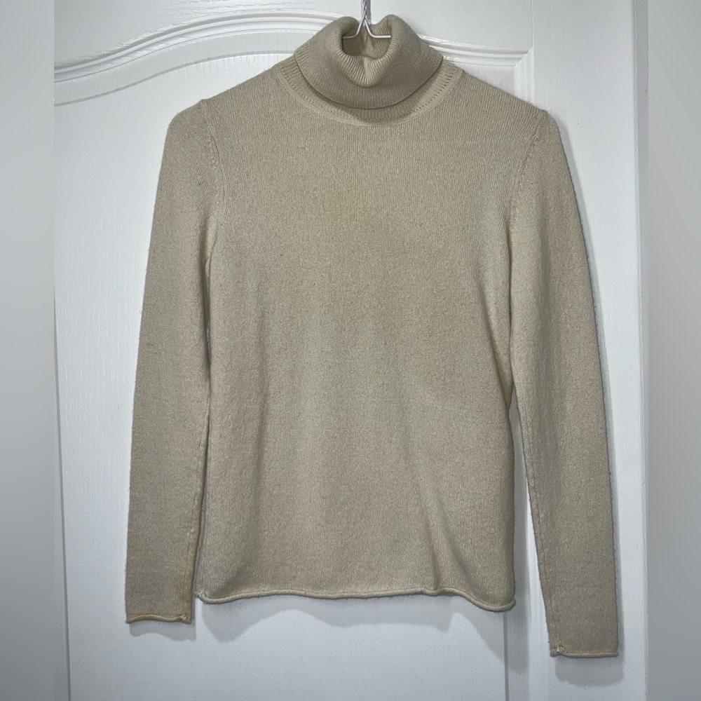 Neiman Marcus Cashmere Pullover Turtleneck Sweater *Stained* Ivory Women’s Small